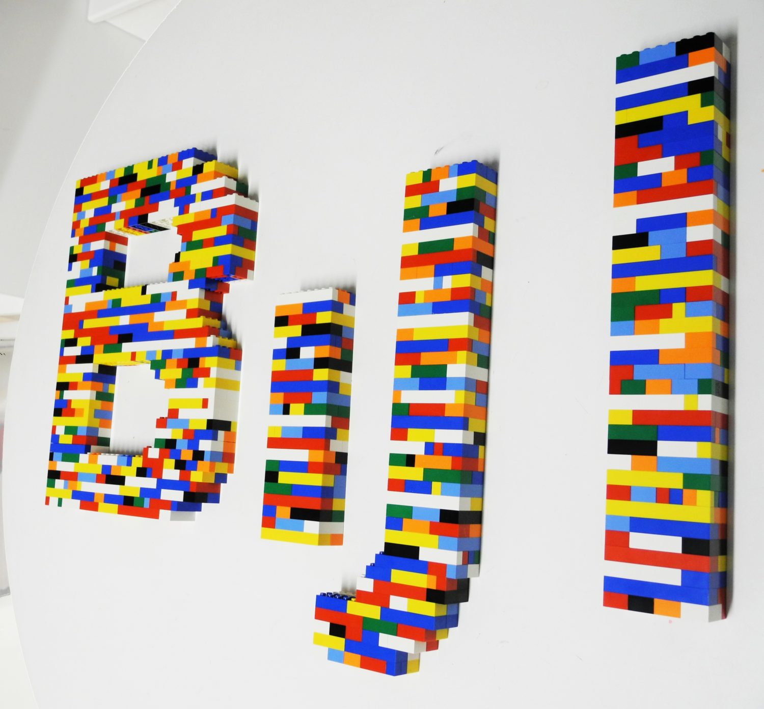 Bijl Lego 2