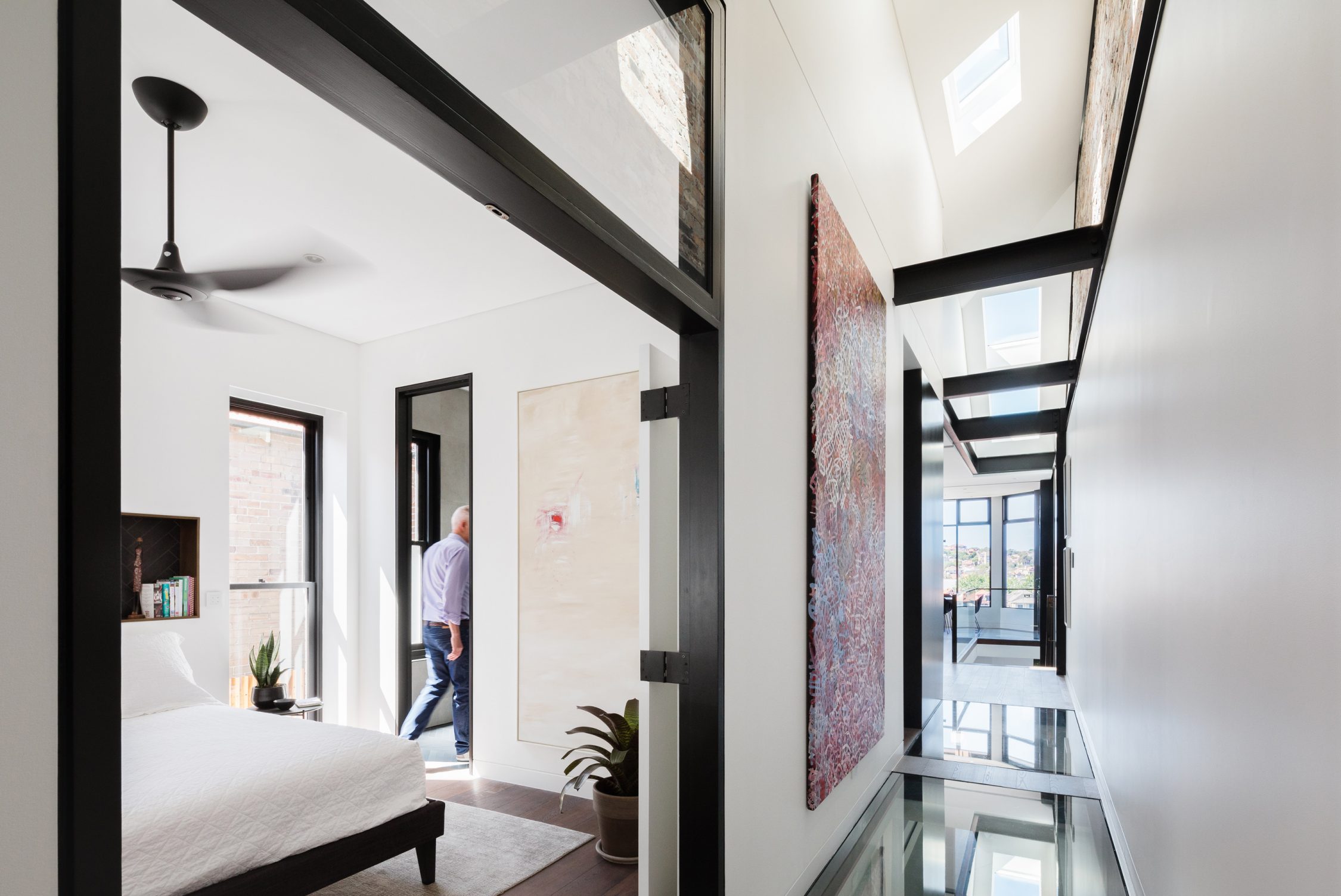 Doorzien House Bijl 07