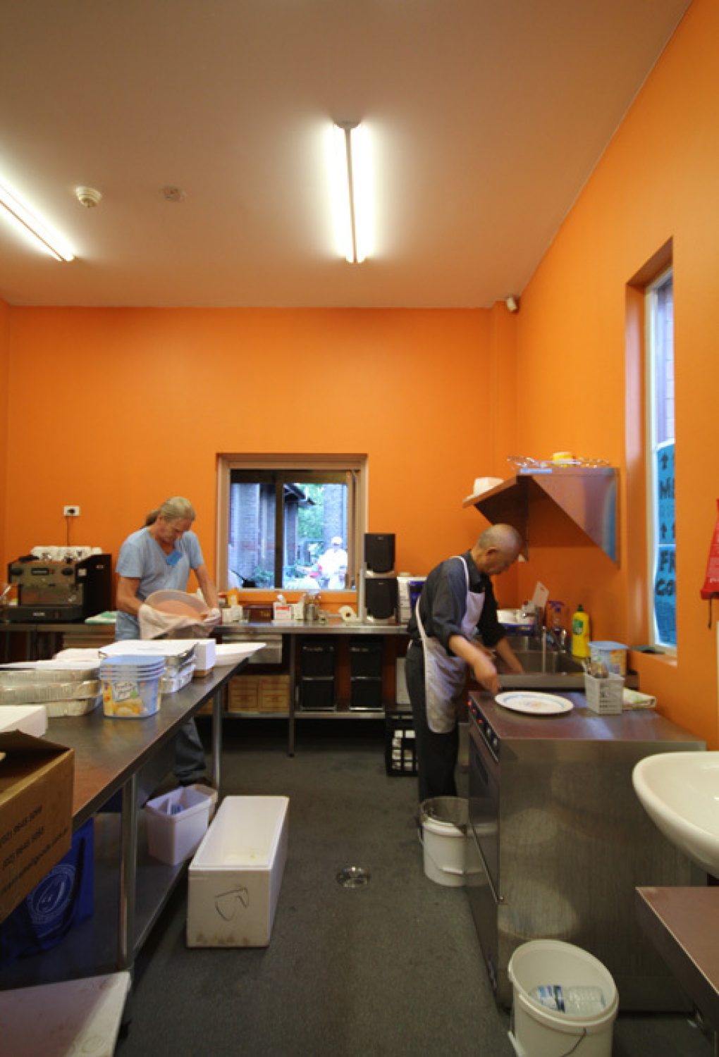 Saviours Kitchen Bijl 04
